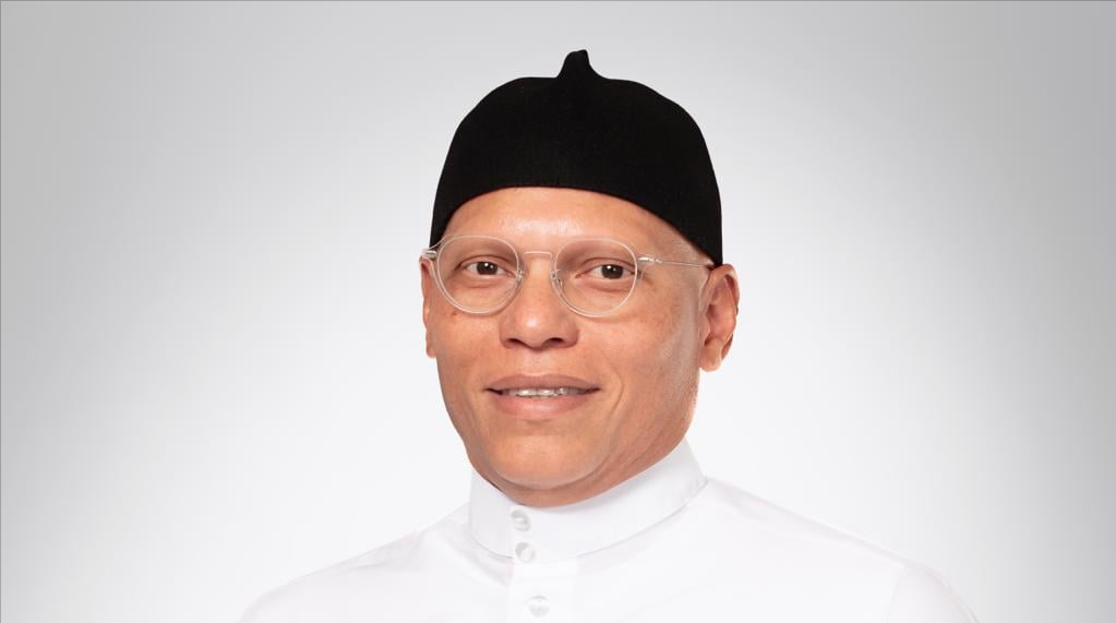 Karim Wade Appelle les Nouvelles Autorités à Agir Contre la Corruption et à Promouvoir l'Éthique en Politique