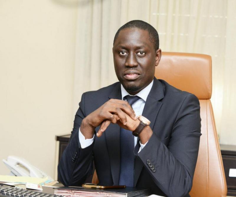 Macky et les “autres” : ouverture assumée contre fermeture obsessionnelle Pape Malick NDOUR