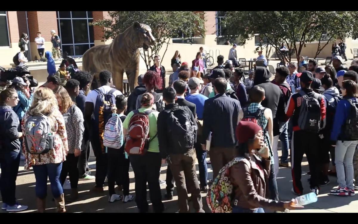 The First Time I Did "Paint What You Feel" The First Time I Did "Paint What You Feel"