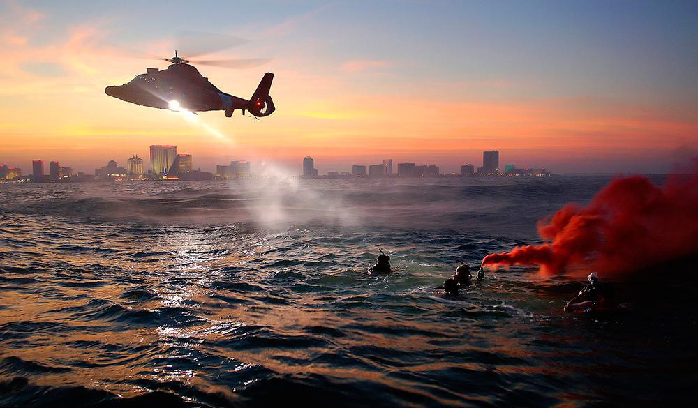 Search and rescue training at sea