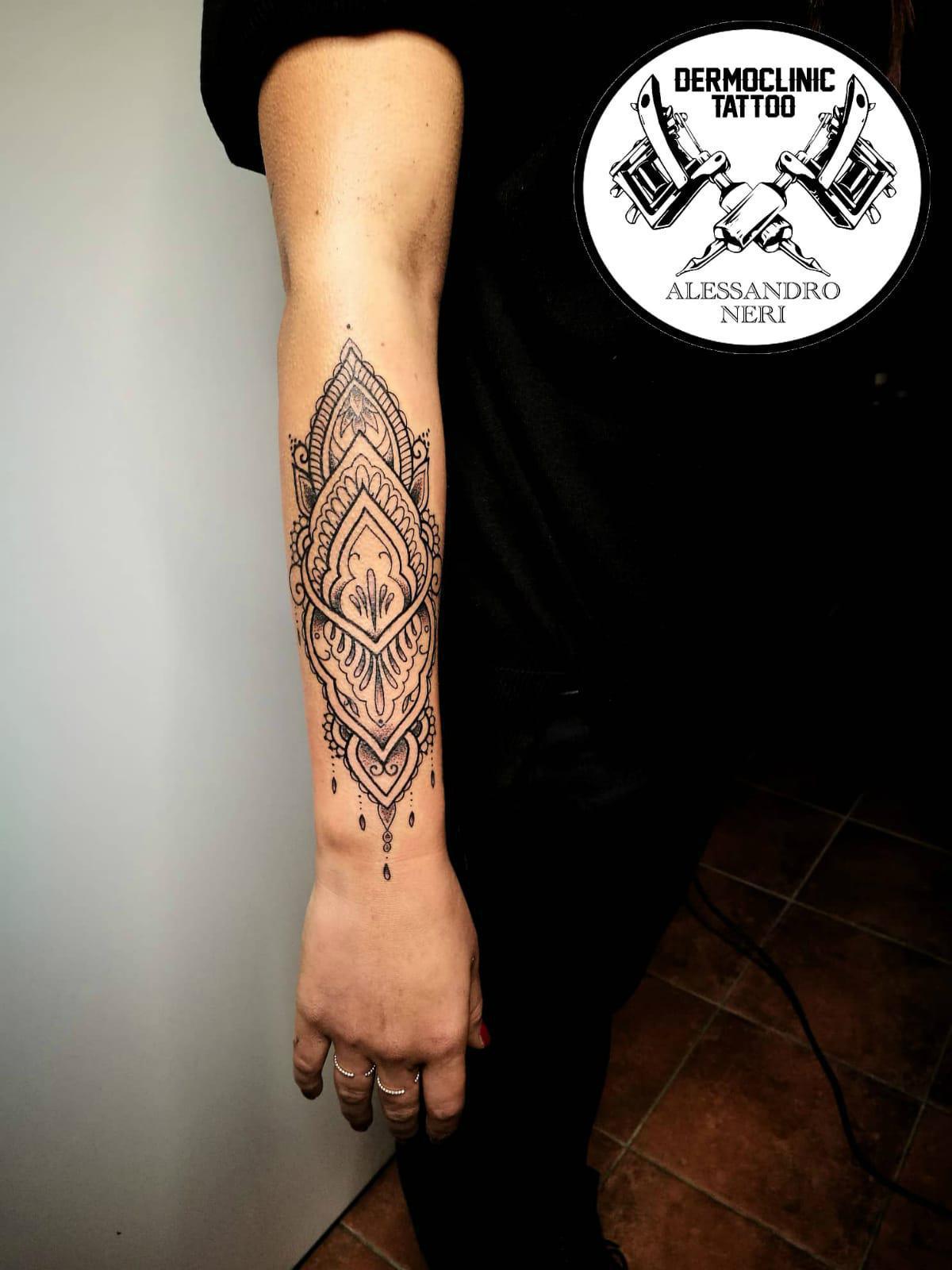 ART & TATTOOS... ART & TATTOOS...