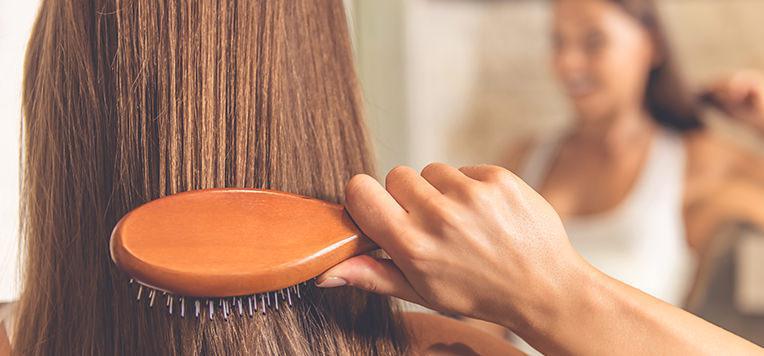 PERCHE' IN AUTUNNO CADONO I CAPELLI? PERCHE' IN AUTUNNO CADONO I CAPELLI?