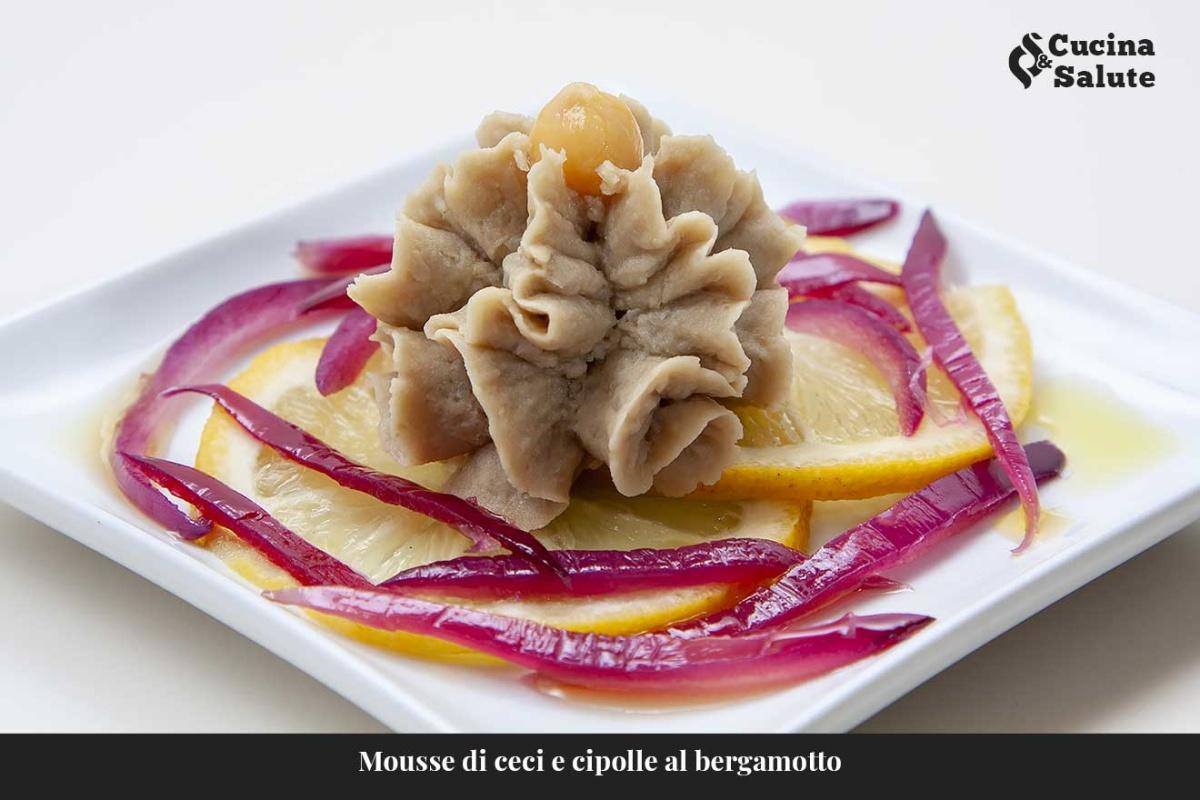 MOUSSE DI CECI E CIPOLLA AL BERGAMOTTO....