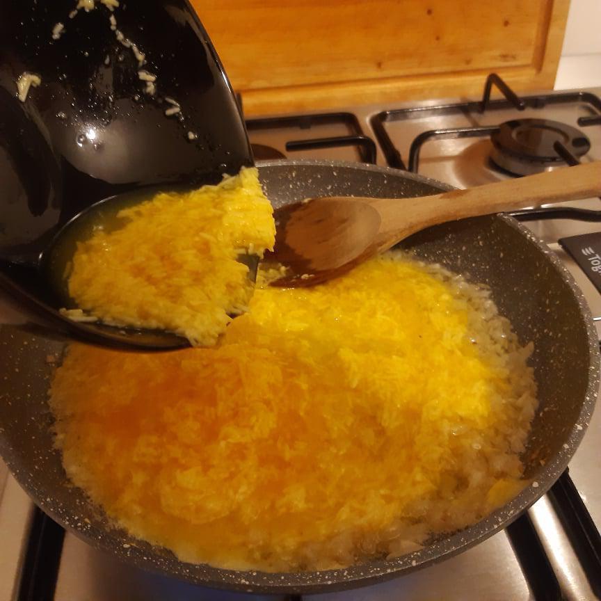 Frittata di cipolla Frittata di cipolla