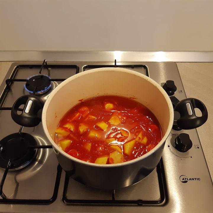 Patate in umido Patate in umido