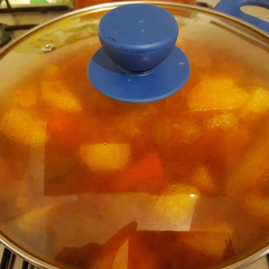 Carne stufata con patate Carne stufata con patate