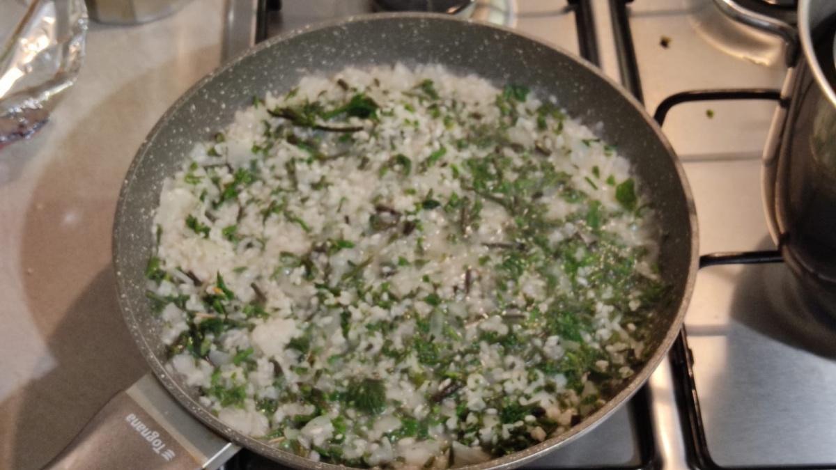 Risotto con i bruscandoli Risotto con i bruscandoli