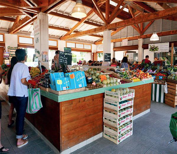 MARCHÉ DE LOIX 