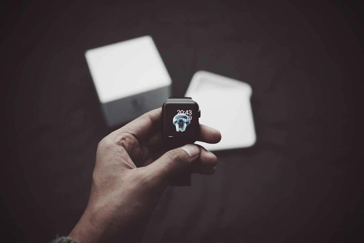 Wearable Devices—Success or Flop? Wearable Devices—Success or Flop?