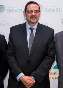 Entrevista a Julio Rimoldi, mano derecha del Papa Francisco y director de Orbe 21, canal emitido por Movistar TV