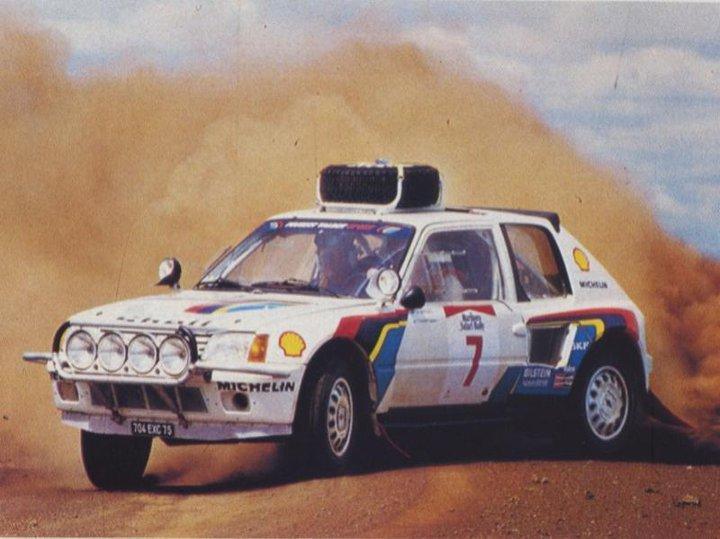 Peugeot 205 T16 ex Vatanen en el Rallye Festival Hoznayo 2025 Peugeot 205 T16 ex Vatanen en el Rallye Festival Hoznayo 2025