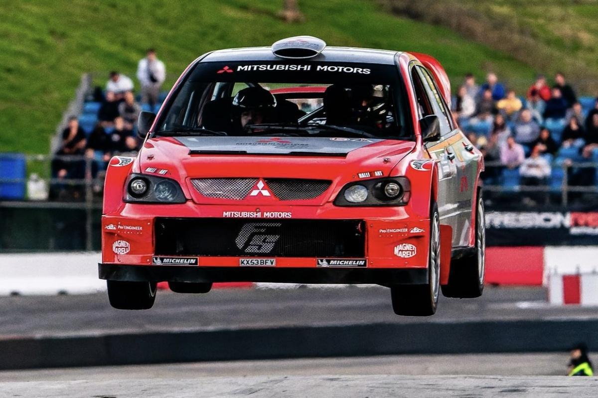 Mitsubishi Lancer WRC 04/05 en el Rallye Festival Hoznayo