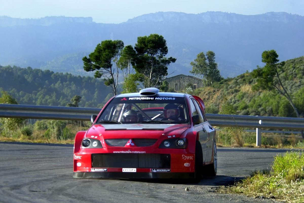 Mitsubishi Lancer WRC 04/05 en el Rallye Festival Hoznayo
