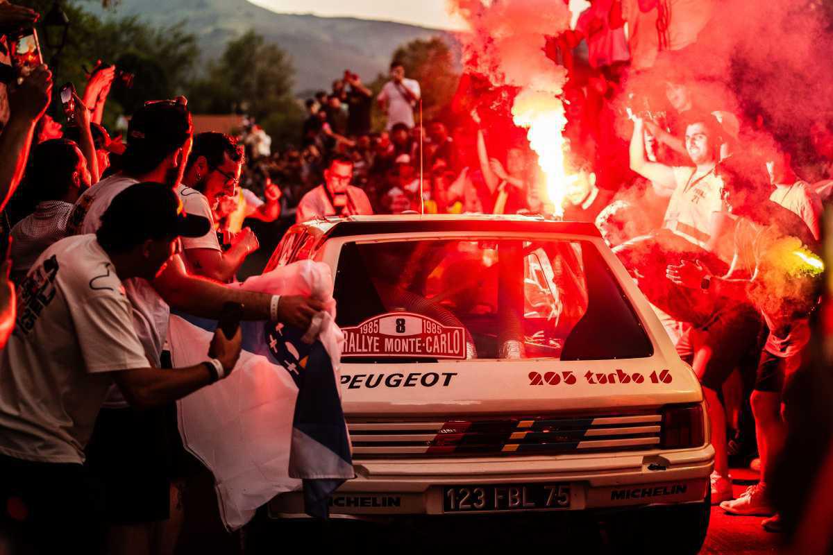 Éxito rotundo en la salida protocolaria del Rallye Festival Hoznayo 2025