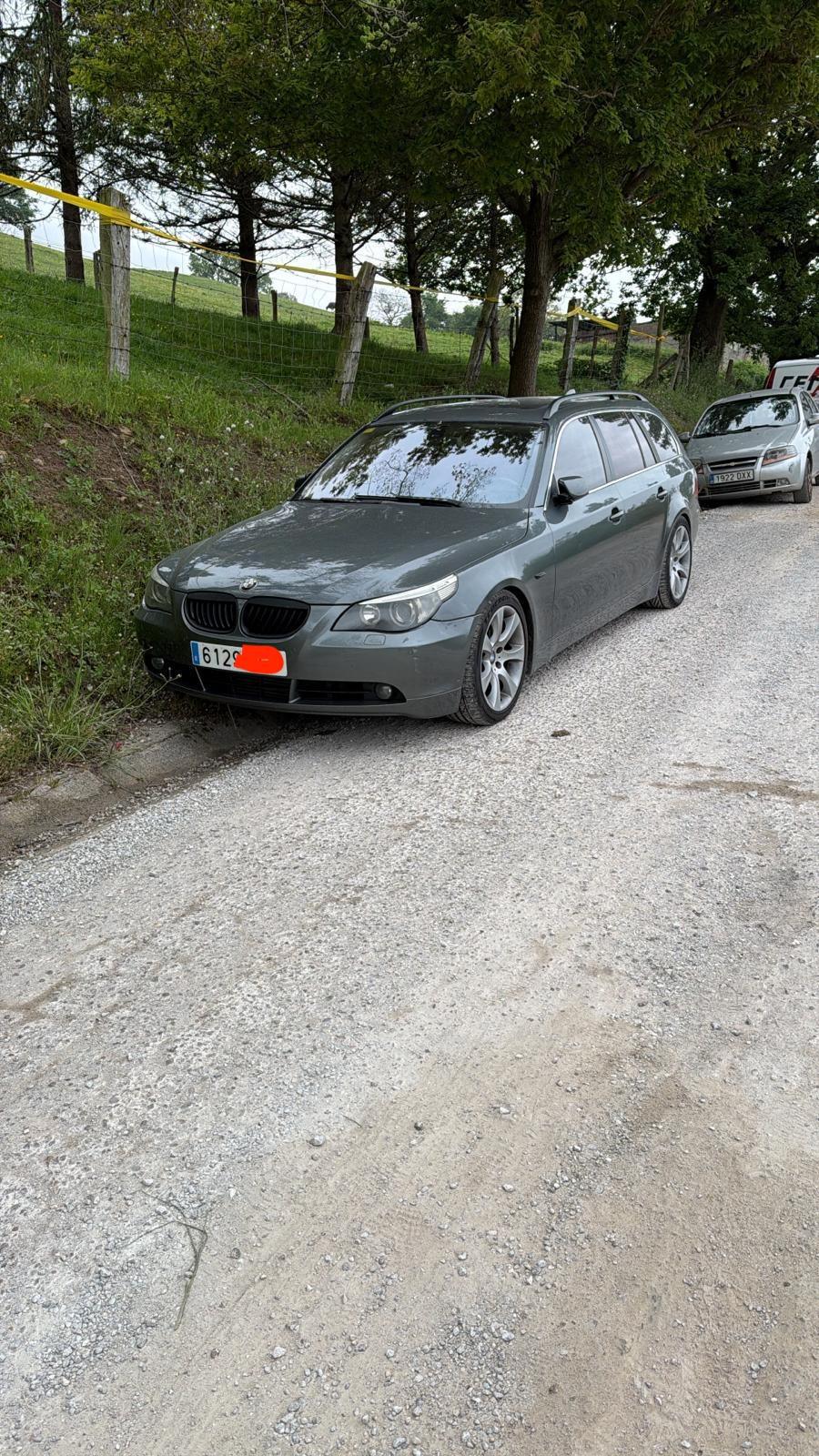 09:31 | TC6 Hermosa › URGENTE, necesitamos que estos coches aparquen en otro lugar. La organización no se hace responsable de daños en los vehículos mal estacionados. Si no se retiran NEUTRALIZAREMOS EL TRAMO. Colabora con nosotros, muchas graci