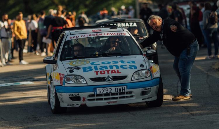 El Citroën Saxo Kit Car de Miguel Fuster en el Rallye Festival Hoznayo 