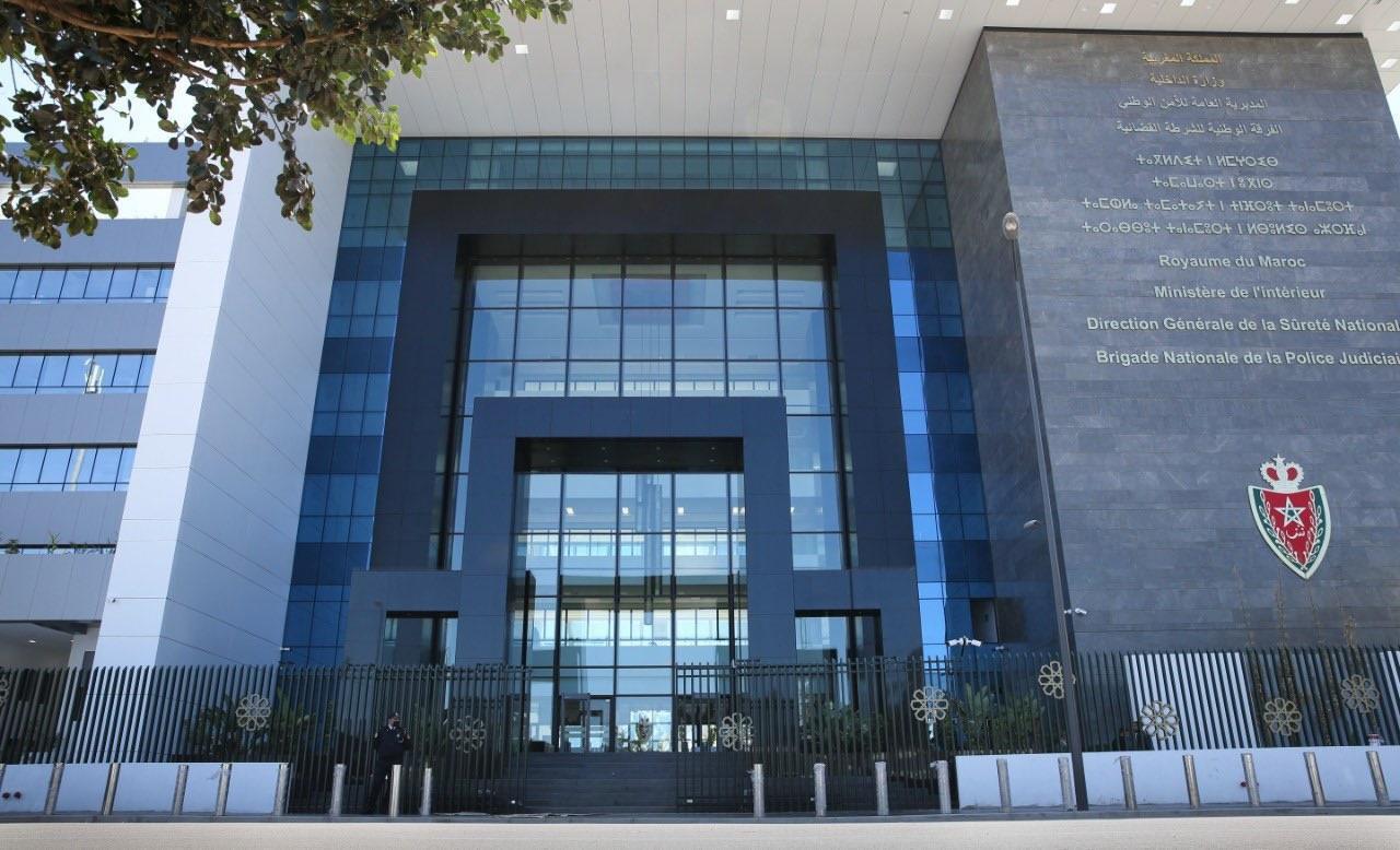 الفرقة الوطنية للشرطة القضائية تطيح بشبكة إجرامية ضمنها عنصر أمني