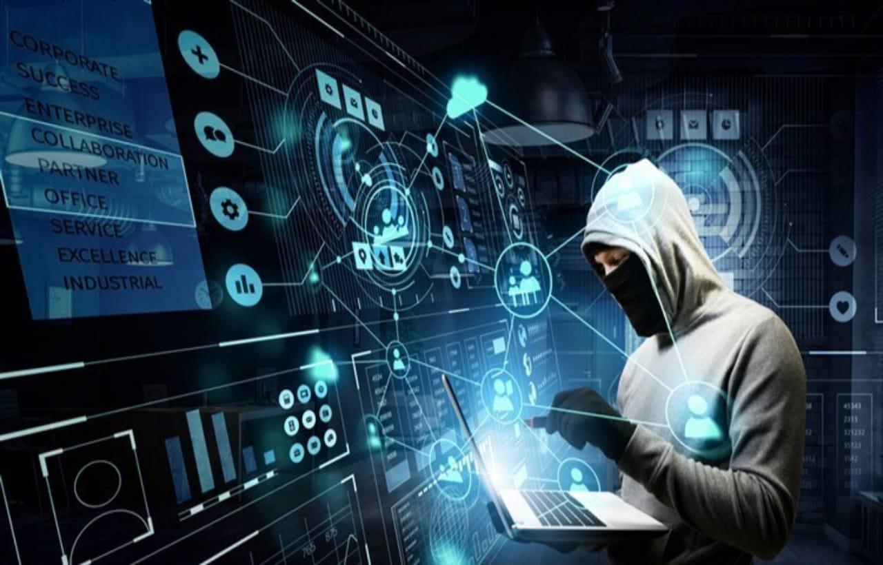 "هجوم إلكتروني عالمي" يخترق آلاف من خوادم الكمبيوتر