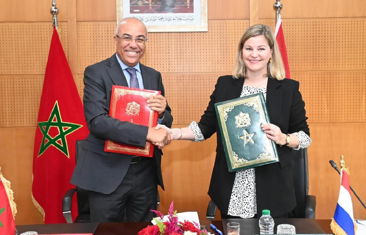 ميراوي يوقع مذكرة تفاهم مع وزيرة التجارة الخارجية والتعاون الهولندية