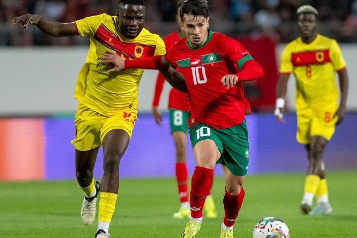 أسود الأطلس يفوزون وديا على أنغولا بهدف نظيف