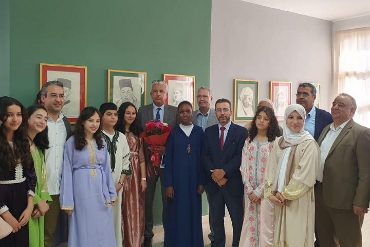 سلا.. معرض فني بثانوية مولاي رشيد تخليدا لذكرى ميلاد الأمير مولاي الحسن