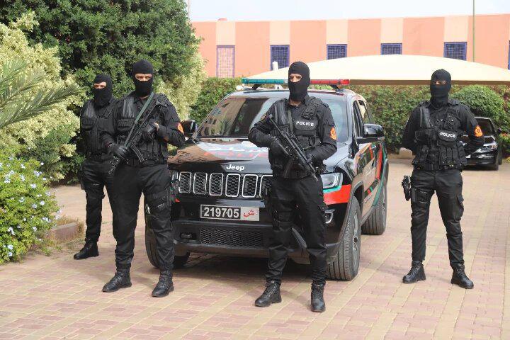 الإيقاع بشبكة نصب واحتيال ضمنها ضابط شرطة