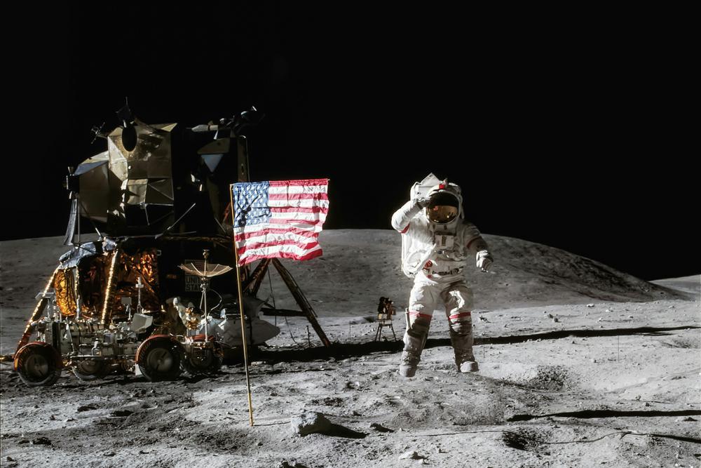 RESEARCHERS OPEN LUNAR TIME CAPSULE FROM APOLLO 17 MISSION