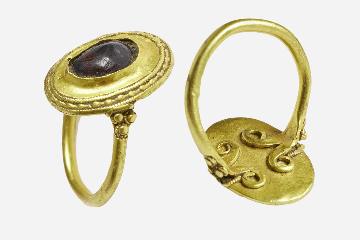 Ring discovery suggests a previously unknown princely family in Southwest Jutland Ring discovery suggests a previously unknown princely family in Southwest Jutland