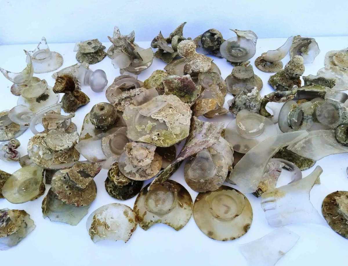 Underwater archaeologists find 112 glassware objects off Bulgaria’s coast