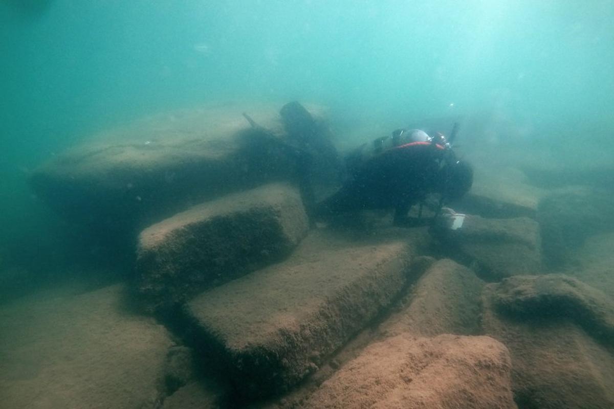 Archaeologists map the submerged landscape around Grado