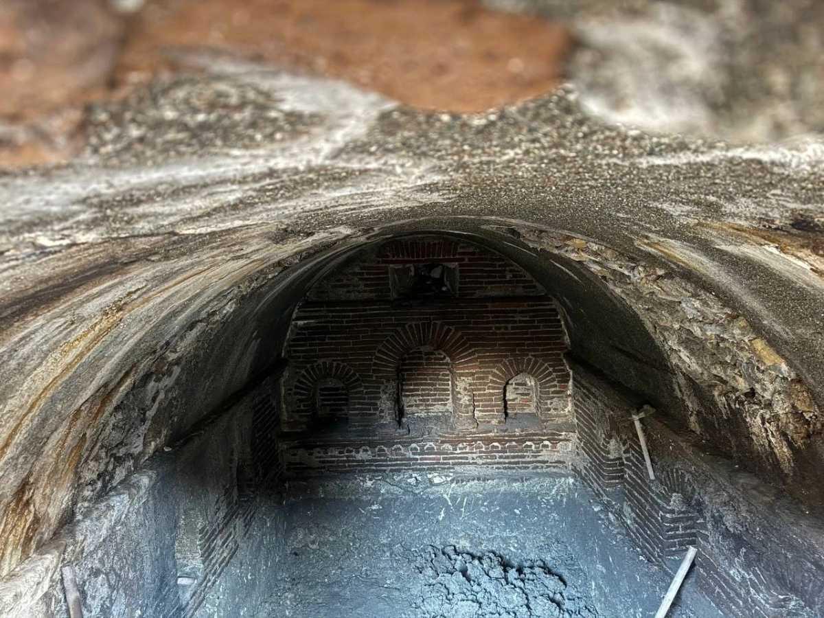 Archaeologists find a vaulted structure beneath earthquake rubble