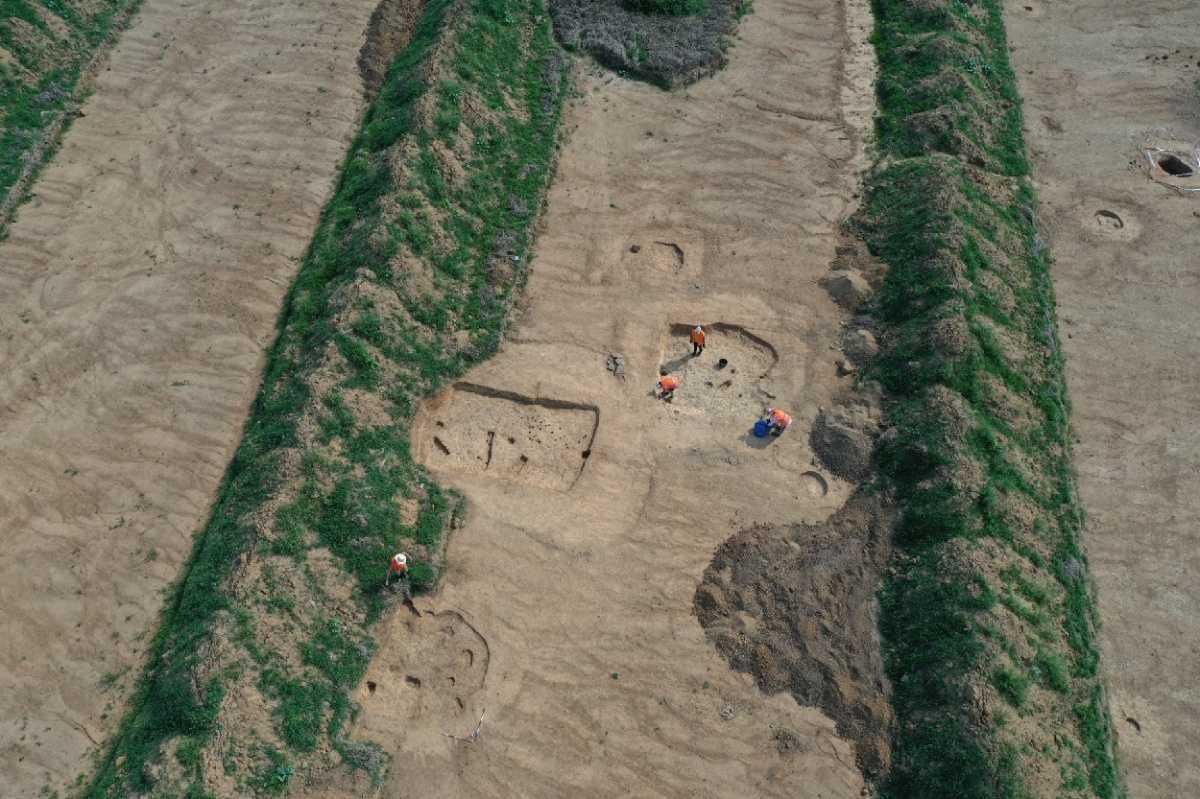 Archaeologists uncover a 7,000-year-old settlement near Prague