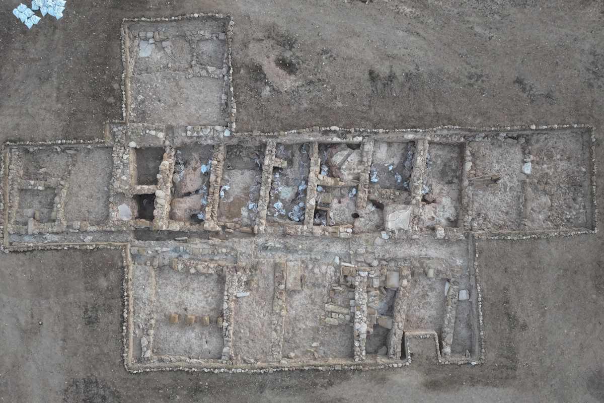 New Hellenistic discoveries at Pyla-Vigla New Hellenistic discoveries at Pyla-Vigla