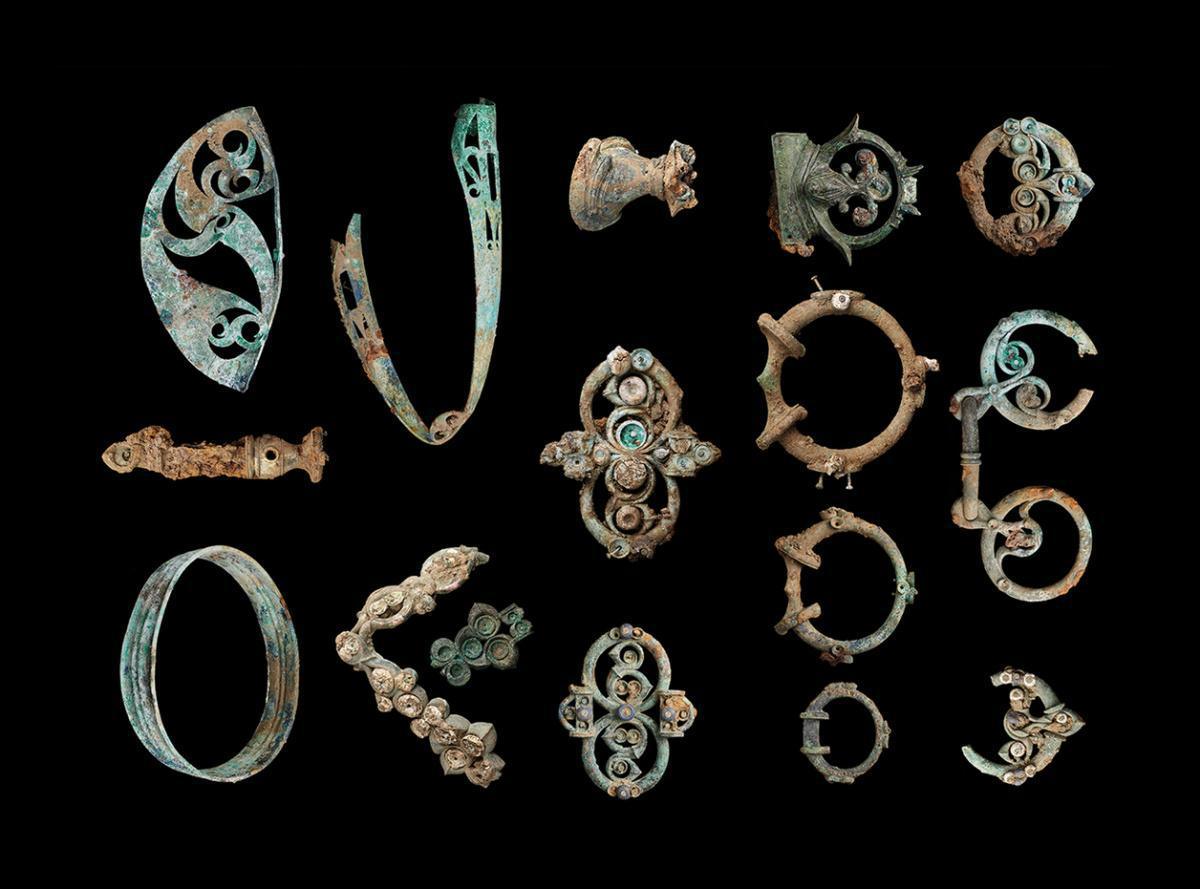 Major hoard discoveries reshape our understanding of Iron Age Britain Major hoard discoveries reshape our understanding of Iron Age Britain