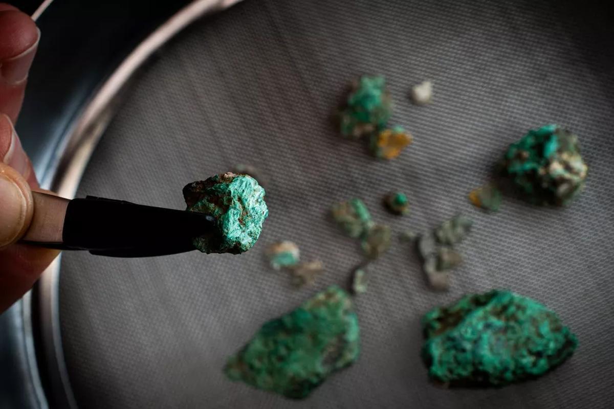 Burned stone and child’s remains point to prehistoric mining site in the Pyrenees Burned stone and child’s remains point to prehistoric mining site in the Pyrenees