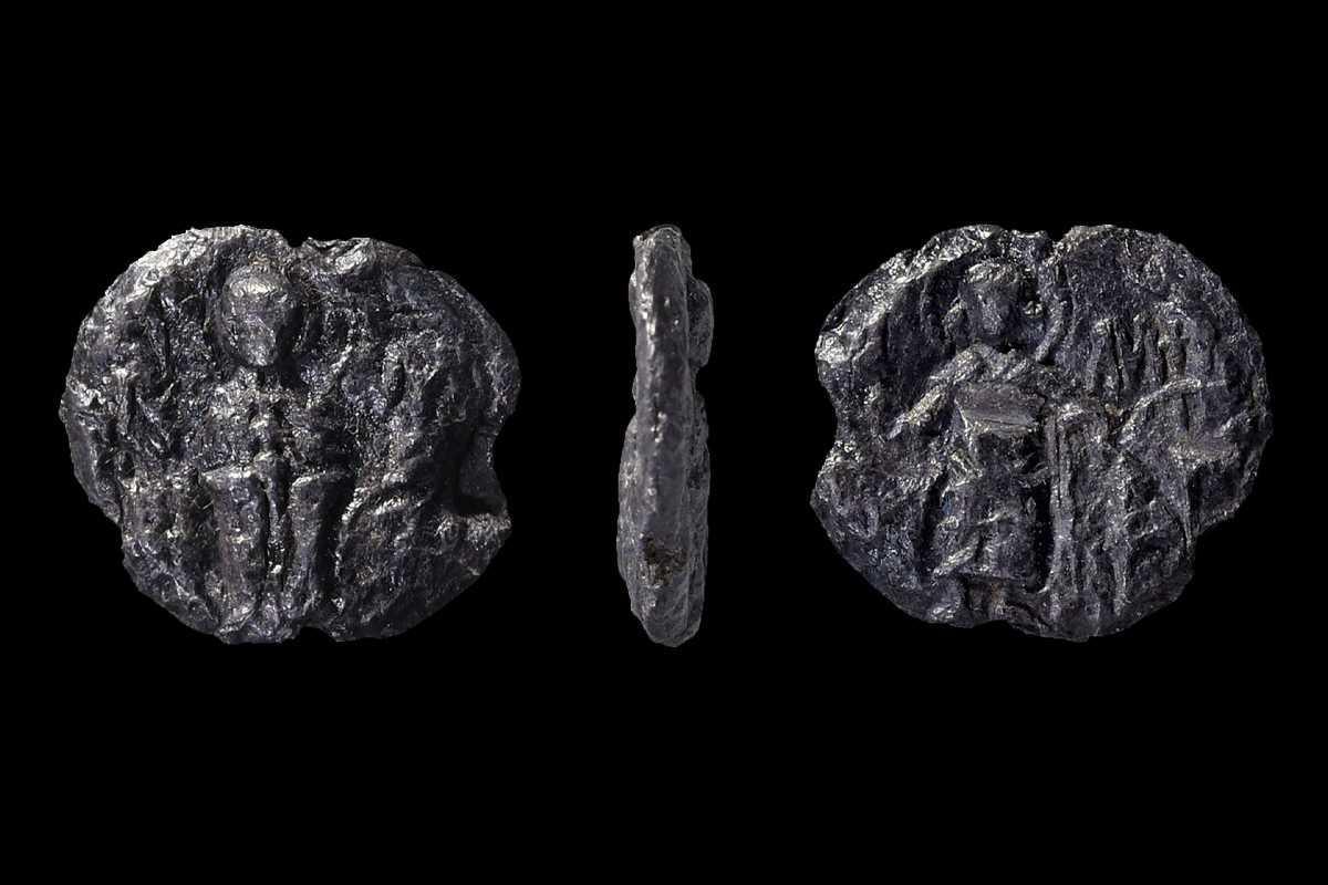 Lead seals unearthed in Vladimir linked to Princess Maria Vsevolzha
