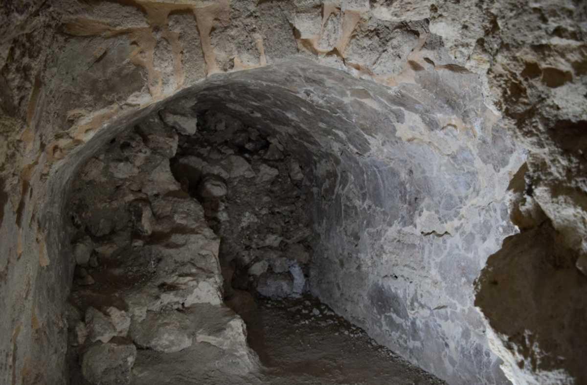 Ancient Calakmul mural is the earliest evidence of Maya calendar writing