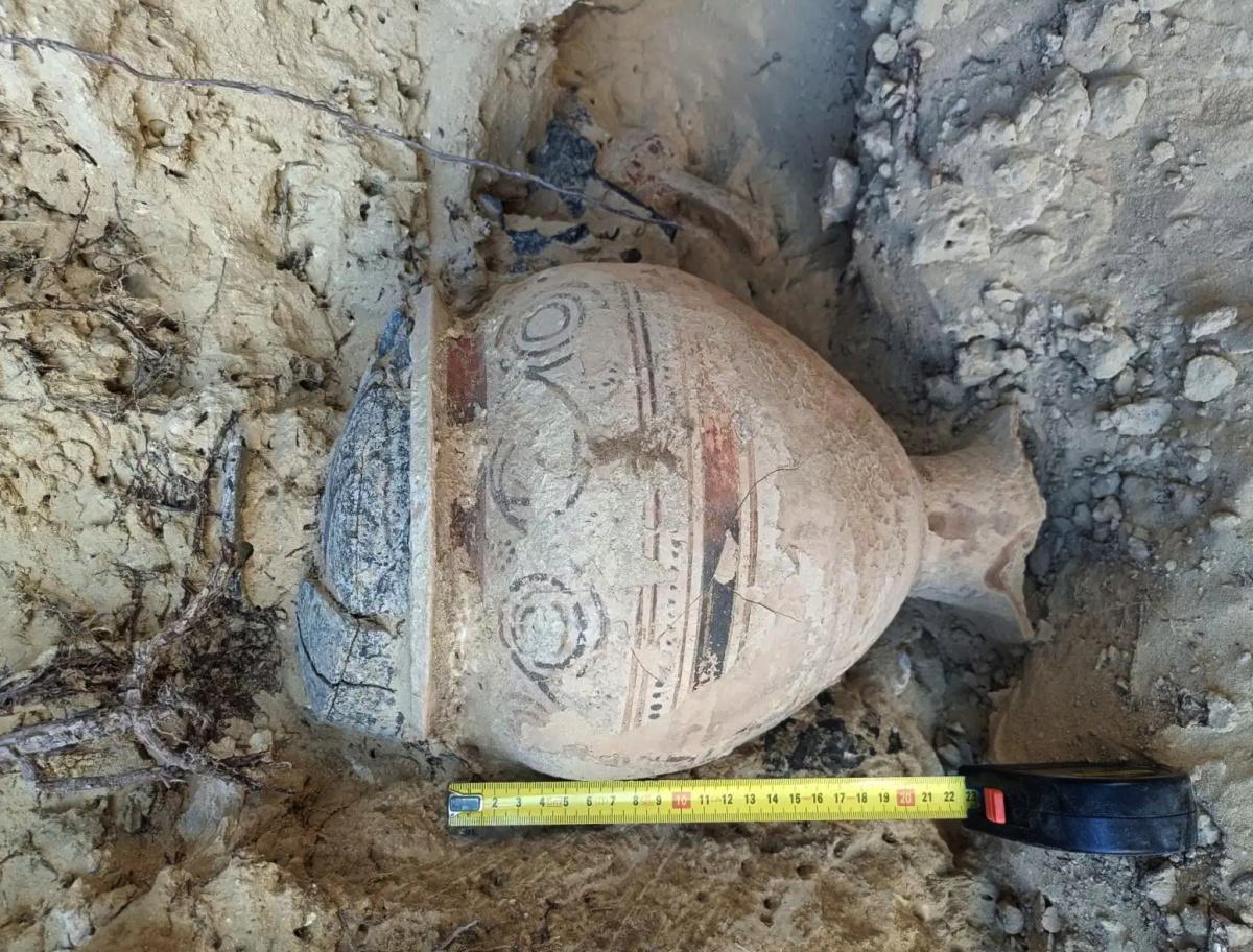 Archaeologists discover 6th-century BC Picene tomb Italy’s central Marche region