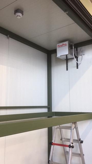 Blusinstallatie in een container opslag