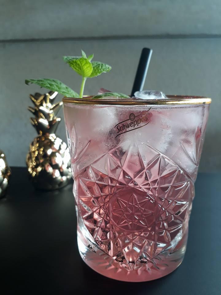 Travel Flash: Cocktails & Dreams 