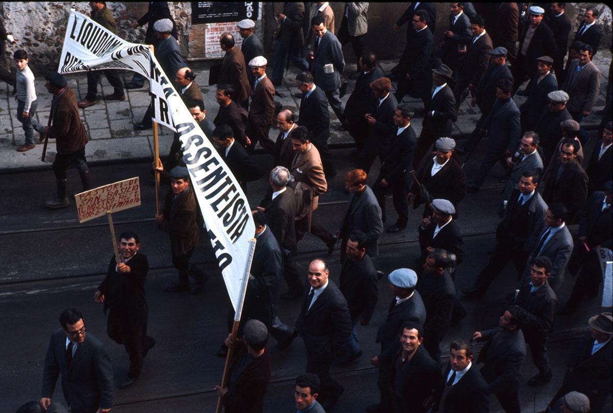 Museo MAN // Franco Pinna. Sardegna a colori. Fotografie recuperate 1953-67