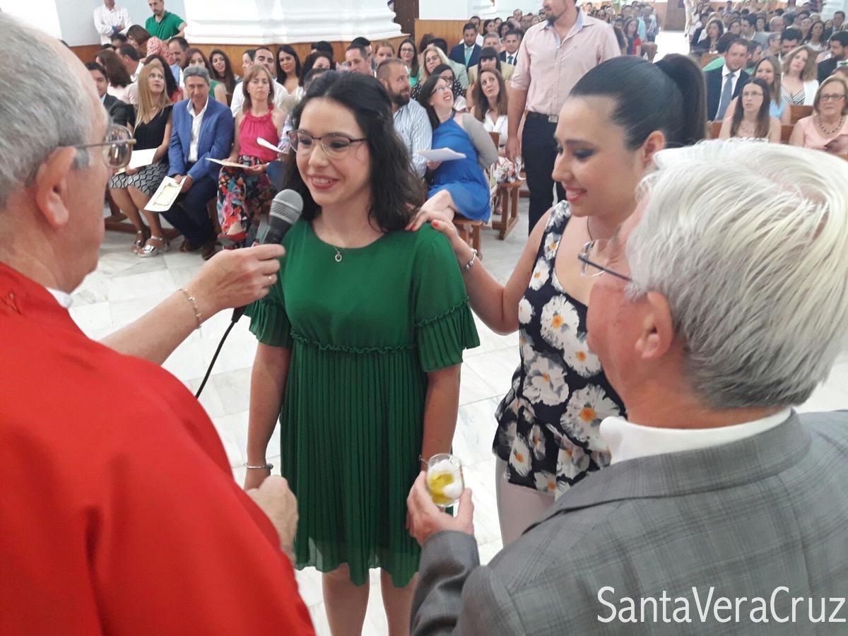 Los grupos que se han preparado en la Cofradía recibieron el Sacramento de la Confirmación. Los grupos que se han preparado en la Cofradía recibieron el Sacramento de la Confirmación.