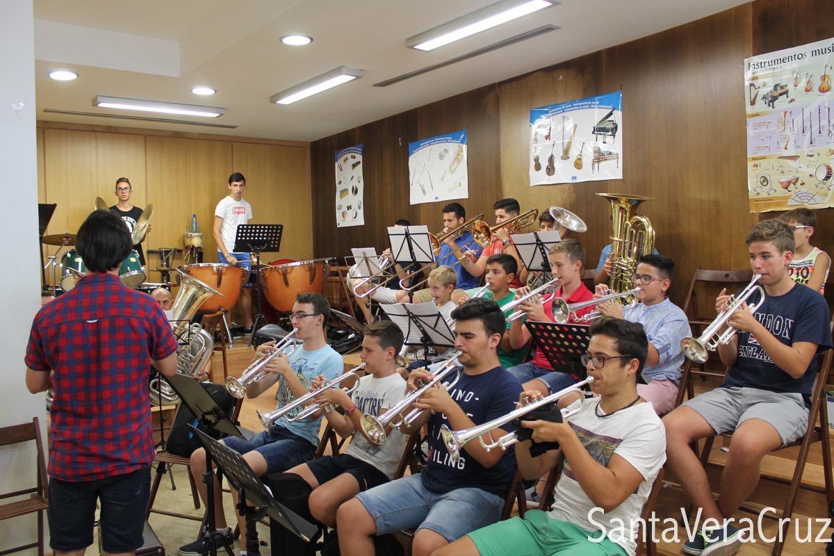 Verbena Cofrade y concierto de verano de La Pepa. Verbena Cofrade y concierto de verano de La Pepa.