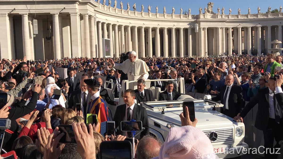 Peregrinación a Italia. Día 1. Audiencia con el Papa Francisco I Peregrinación a Italia. Día 1. Audiencia con el Papa Francisco I