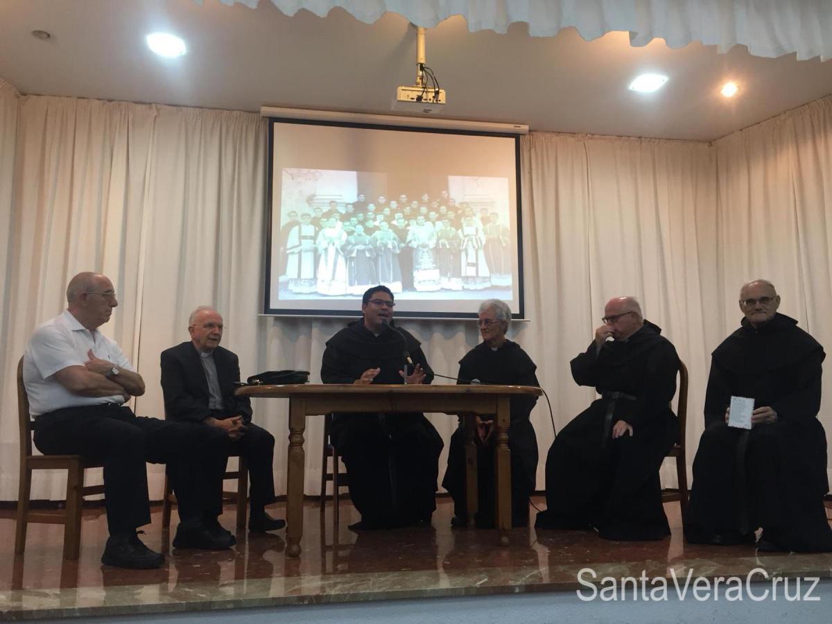 Primera semana del curso cofrade con gran participación de la Vera+Cruz en los actos celebrados: Romería en honor al Señor de las Agonías y Jubileo Sacerdotal del Padre Javier. Primera semana del curso cofrade con gran participación de la Vera+Cruz en los actos celebrados: Romería en honor al Señor de las Agonías y Jubileo Sacerdotal del Padre Javier.