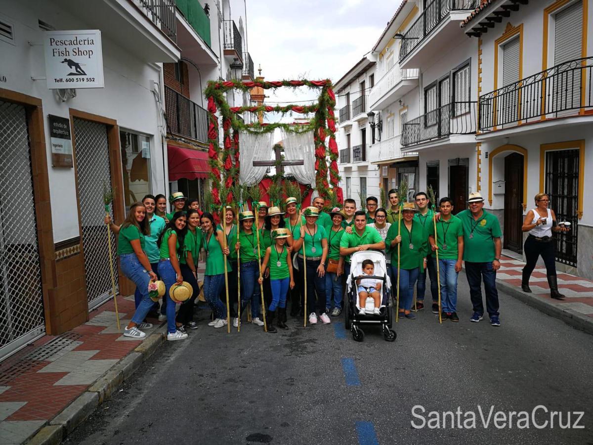 Primera semana del curso cofrade con gran participación de la Vera+Cruz en los actos celebrados: Romería en honor al Señor de las Agonías y Jubileo Sacerdotal del Padre Javier. Primera semana del curso cofrade con gran participación de la Vera+Cruz en los actos celebrados: Romería en honor al Señor de las Agonías y Jubileo Sacerdotal del Padre Javier.