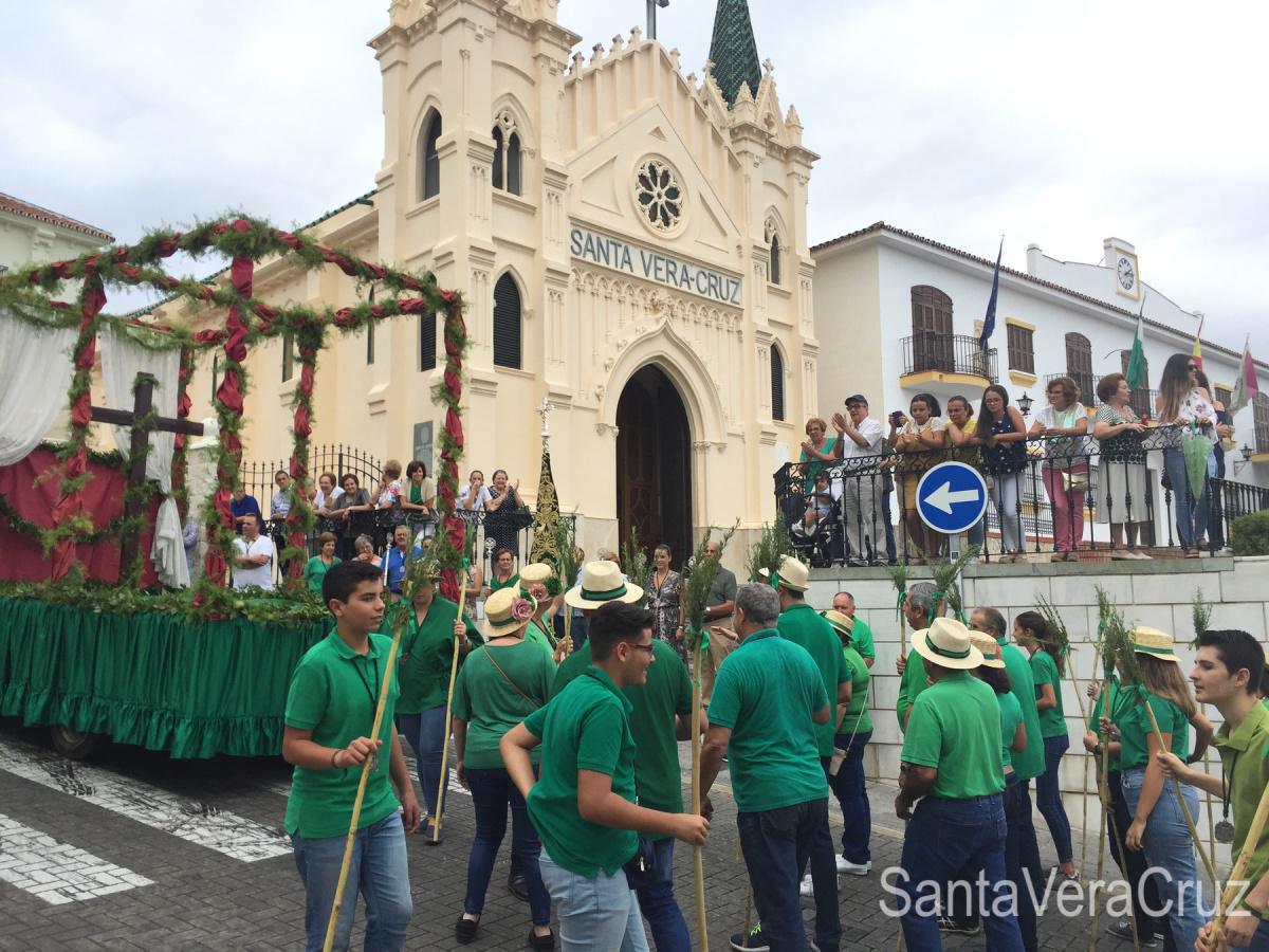 Primera semana del curso cofrade con gran participación de la Vera+Cruz en los actos celebrados: Romería en honor al Señor de las Agonías y Jubileo Sacerdotal del Padre Javier. Primera semana del curso cofrade con gran participación de la Vera+Cruz en los actos celebrados: Romería en honor al Señor de las Agonías y Jubileo Sacerdotal del Padre Javier.