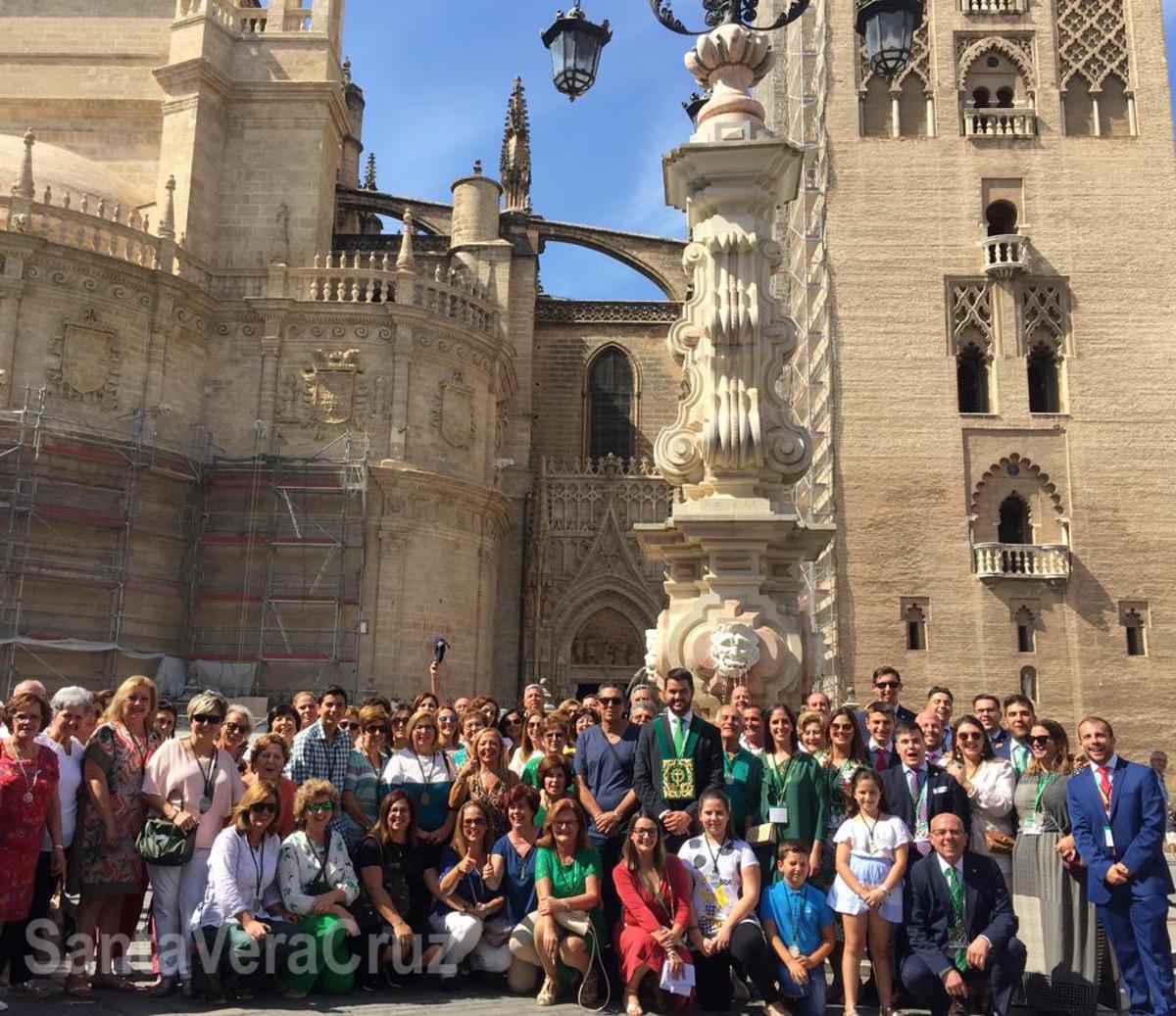 Participación de nuestra Cofradía en la XXXV Peregrinación Nacional de HHCC de la Vera+Cruz. Participación de nuestra Cofradía en la XXXV Peregrinación Nacional de HHCC de la Vera+Cruz.