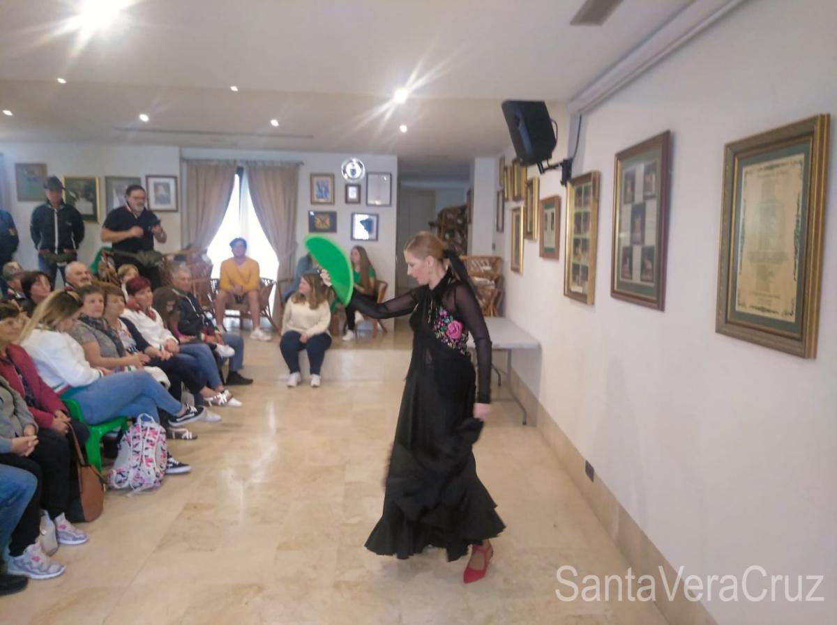 Cantos italianos acompañan a nuestra Coral y nuestro Coro en el IV Encuentro Coral de la Santa Vera+Cruz Cantos italianos acompañan a nuestra Coral y nuestro Coro en el IV Encuentro Coral de la Santa Vera+Cruz