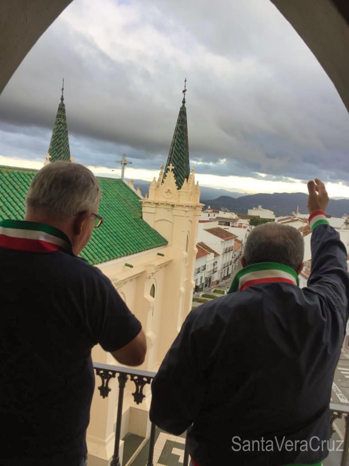 Cantos italianos acompañan a nuestra Coral y nuestro Coro en el IV Encuentro Coral de la Santa Vera+Cruz Cantos italianos acompañan a nuestra Coral y nuestro Coro en el IV Encuentro Coral de la Santa Vera+Cruz